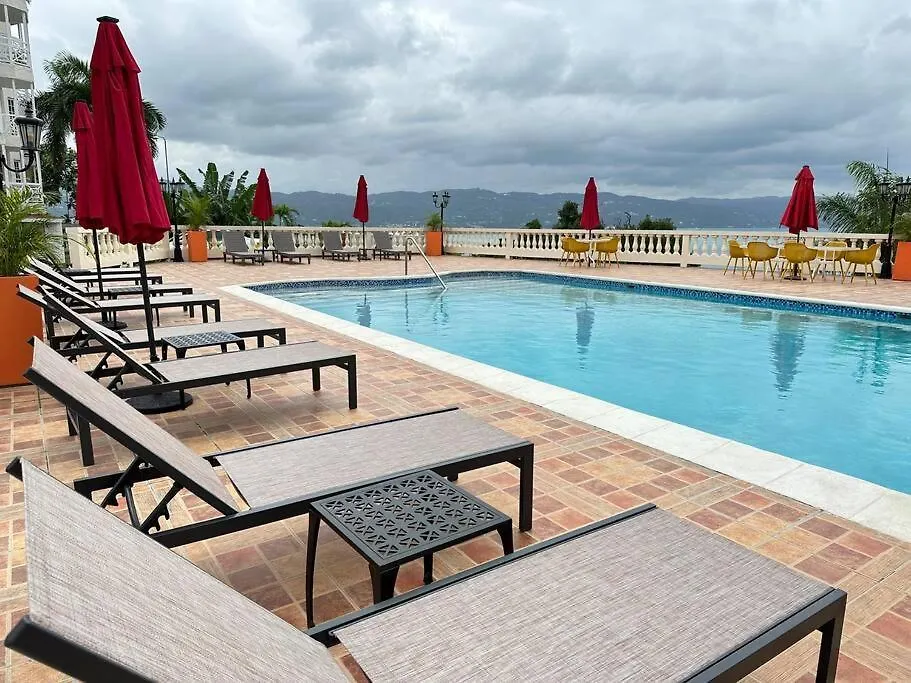 Falcon Sunset 2Br- Airport Transport Available -Security-Gated モンテゴ・ベイ ジャマイカ